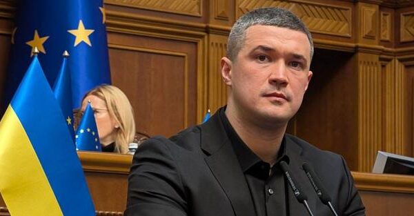 Міністр оборони Федоров на закритій зустрічі з нардепами озвучив план реформ в армії. Стали відомі деякі деталі, - ЗМІ