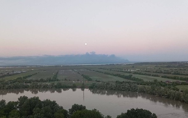 ​На Кубані 16 раз за час війни після атаки дронів палає Ільський НПЗ, котрий постачає пальне для війни проти України (відео)