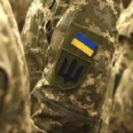 Економіст назвав сценарії підвищення виплат військовим в Україні