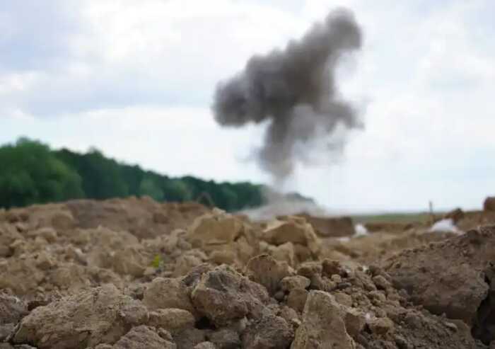 На Харківщині підлітки підірвались на вибухівці: обидва у лікарні