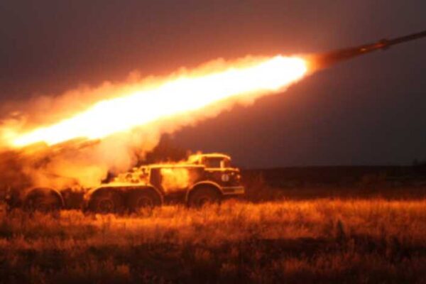 Окупанти знову вдарили по Запоріжжю: поранено людину, пошкоджено інфраструктурні об’єкти