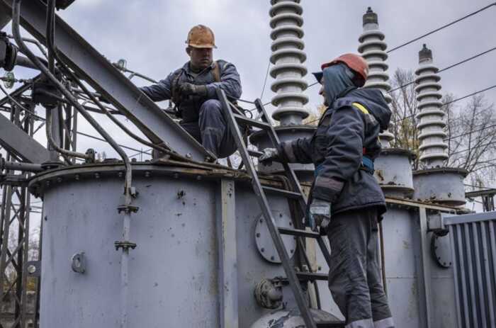 Російська атака на Чернігівщині призвела до відключення електроенергії для 48 тисяч абоненті