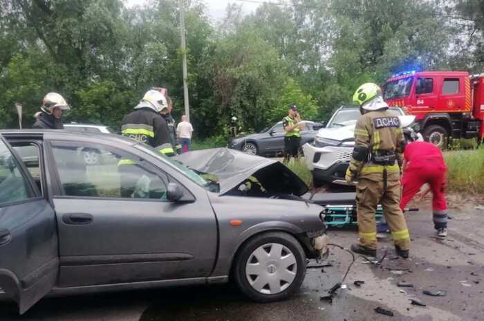 П’яний водій влаштував масову аварію під Києвом: одна людина загинула, є постраждалі