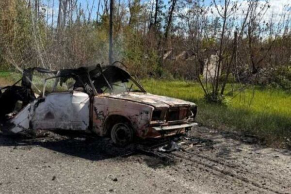 У Харкові внаслідок удару дрона по цивільному автомобілю загинув пасажир і поранено водія