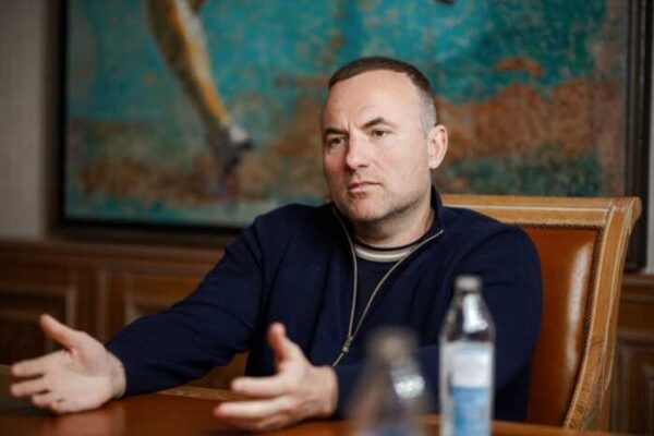 Павло Фукс, Бекболат Бекенов та Євген Комраков зачищають інтернет від доказів афери «Кристал Істра» на 100 мільйонів доларів