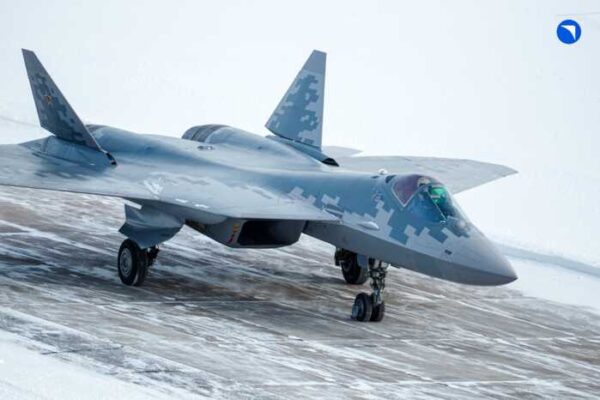 Після українських ударів РФ посилює захист авіазаводу, де виробляють Су-57 і Су-35