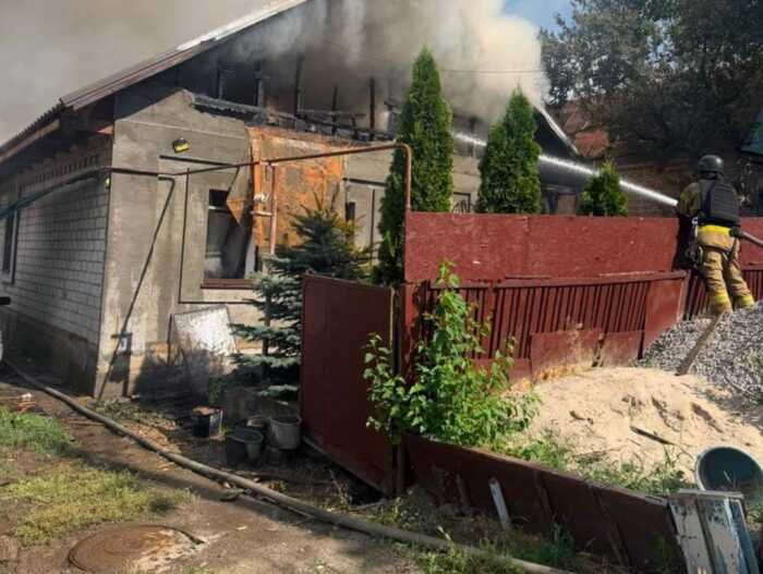 Російський удар по Запоріжжю: одна людина загинула і 16 - постраждали, зокрема дитина