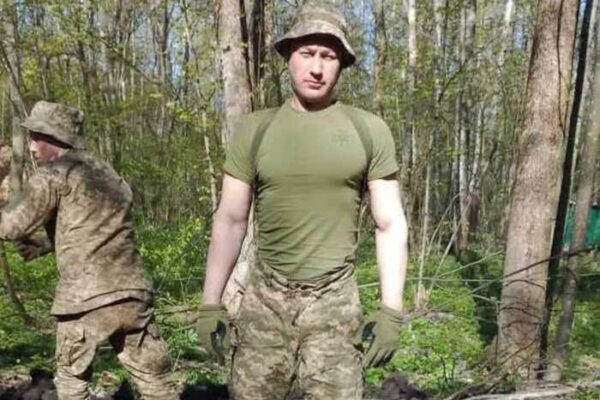 «Вогонь по своїх під час СЗЧ»: ДБР відкрило справу через стрілянину по військовому полку «Скеля»