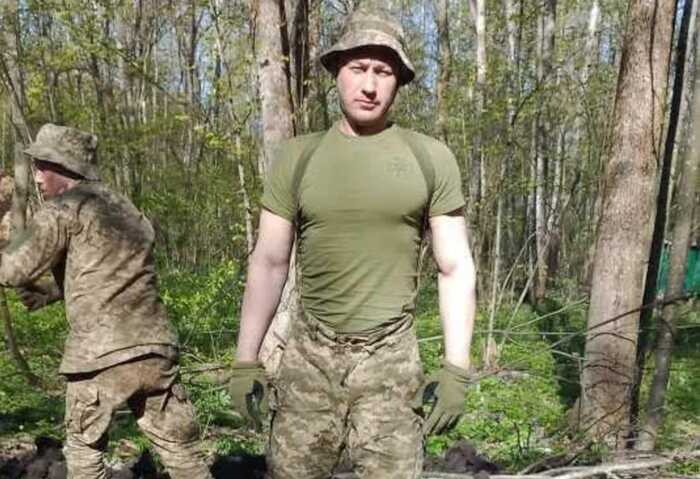 «Вогонь по своїх під час СЗЧ»: ДБР відкрило справу через стрілянину по військовому полку «Скеля»