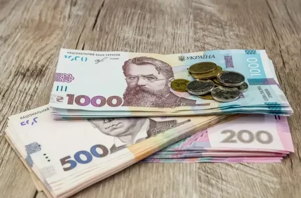Пощастить лише обраним? Пенсія понад 20 000 грн уже в липні: Ось хто отримає такі виплати