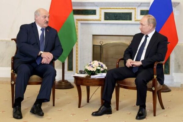 Головна тема - одна: Дводенні переговори Путін-Лукашенко. Про що не домовилися диктатори? - Вадим Денисенко
