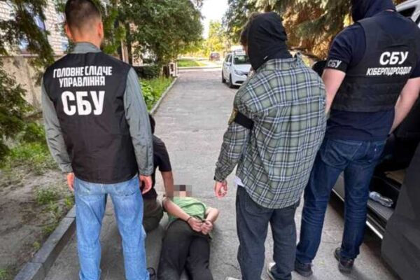 СБУ викрила зрадника, який коригував удари по енергетиці Київщини та Житомирщини за 100 доларів