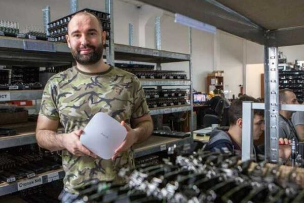 “Vampire offshore scheme”: how “Strim Techno” and “Skyfall” of Konotopskyi receive billions on Chinese drone parts