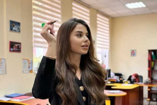 «Мімі» виявилося не Miu Miu: у справі Єлизавети Івахненко «Музи» згадуються прикраси Mimi за сотні тисяч