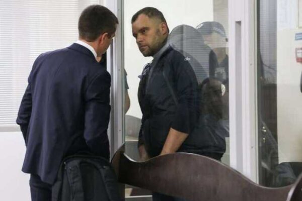 У справі «Карфаген» під варту взяли Сергія Кропиву та Єлизавету Івахненко: Офіс Президента не буде допомагати фігурантам