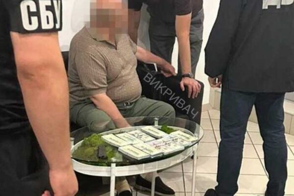 Затриманим у справі про $5 млн за «закриття» кримінального провадження виявився адвокат Валерій Кудрявцев