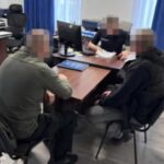 ДБР повідомило про підозру трьом військовим у справах зі зброєю та боєприпасами