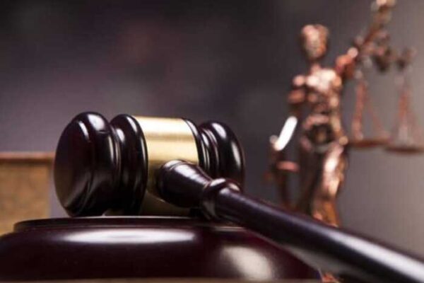 Суд зобов’язав модель сплатити майже 500 тисяч гривень податків із доходів OnlyFans