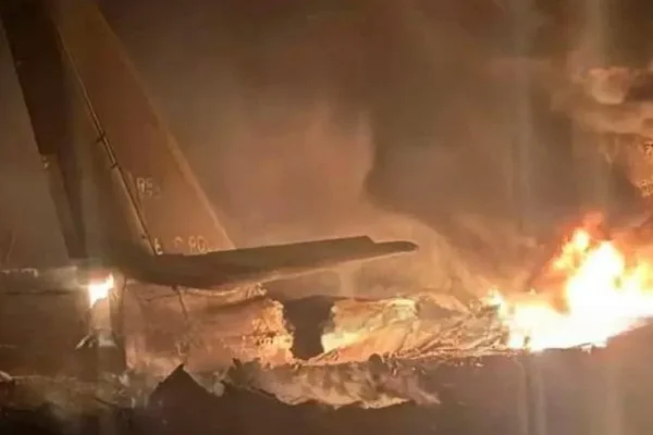На Далекому Сході Росії розбився стратегічний бомбардувальник Ту-95: загинули шестеро з семи людей на борту