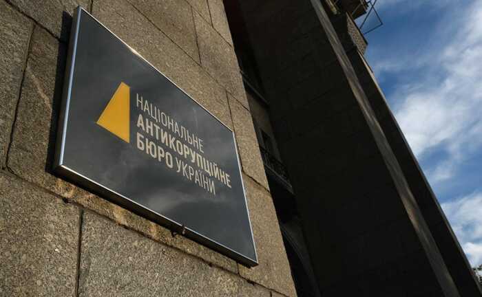 Мільйон доларів за «своїх» постачальників дронів: посадовцю ДПСУ та бізнесмену оголосили нові підозри