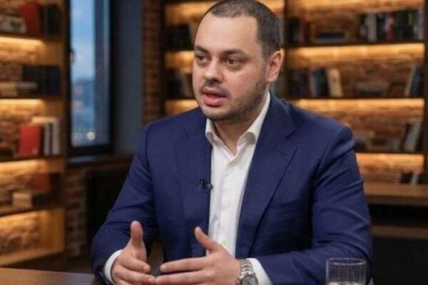 Дорогі дрони для ЗСУ: БЕБ розслідує оборонні контракти на понад 700 мільйонів через мережу фірм з орбіти контрабандиста Куршутова