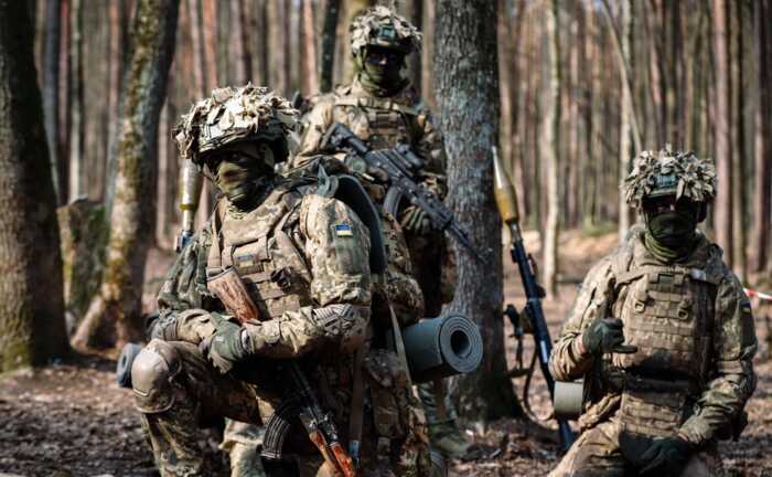 На фронті за добу відбулося 204 бойові зіткнення, — Генштаб