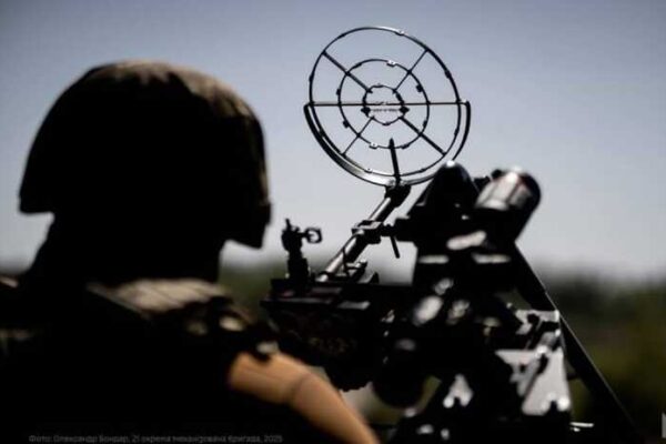 РФ атакувала Україну 135 дронами: ППО знешкодила 123 безпілотники
