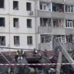 Армія РФ вранці вдарила КАБами по Сумах: пошкоджені будинки та авто, є постраждалі