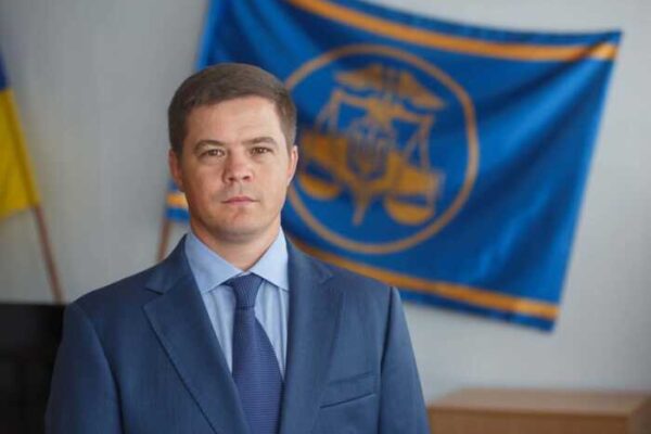 Справу ексзаступника начальника Київської митниці Тупальського про легалізацію 2 мільйонів доларів передали до суду