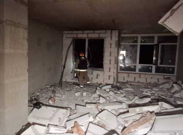 РФ вдарила по багатоповерхівці в Одесі: квартиру частково зруйновано