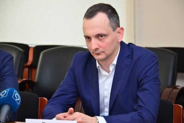 «Кроти у НАБУ на службі у Голика»: як детектив Полюга та Біркадзе зливали секретні матеріали куратору «Великого будівництва»